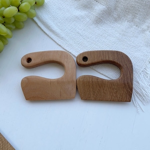 Safe Wooden Knife for Kids, Children&#39;s Utensil Montessori Knife, Toddler Vegetable and Fruit Cutter SET of 2 Beech and Oak Wood Chopper