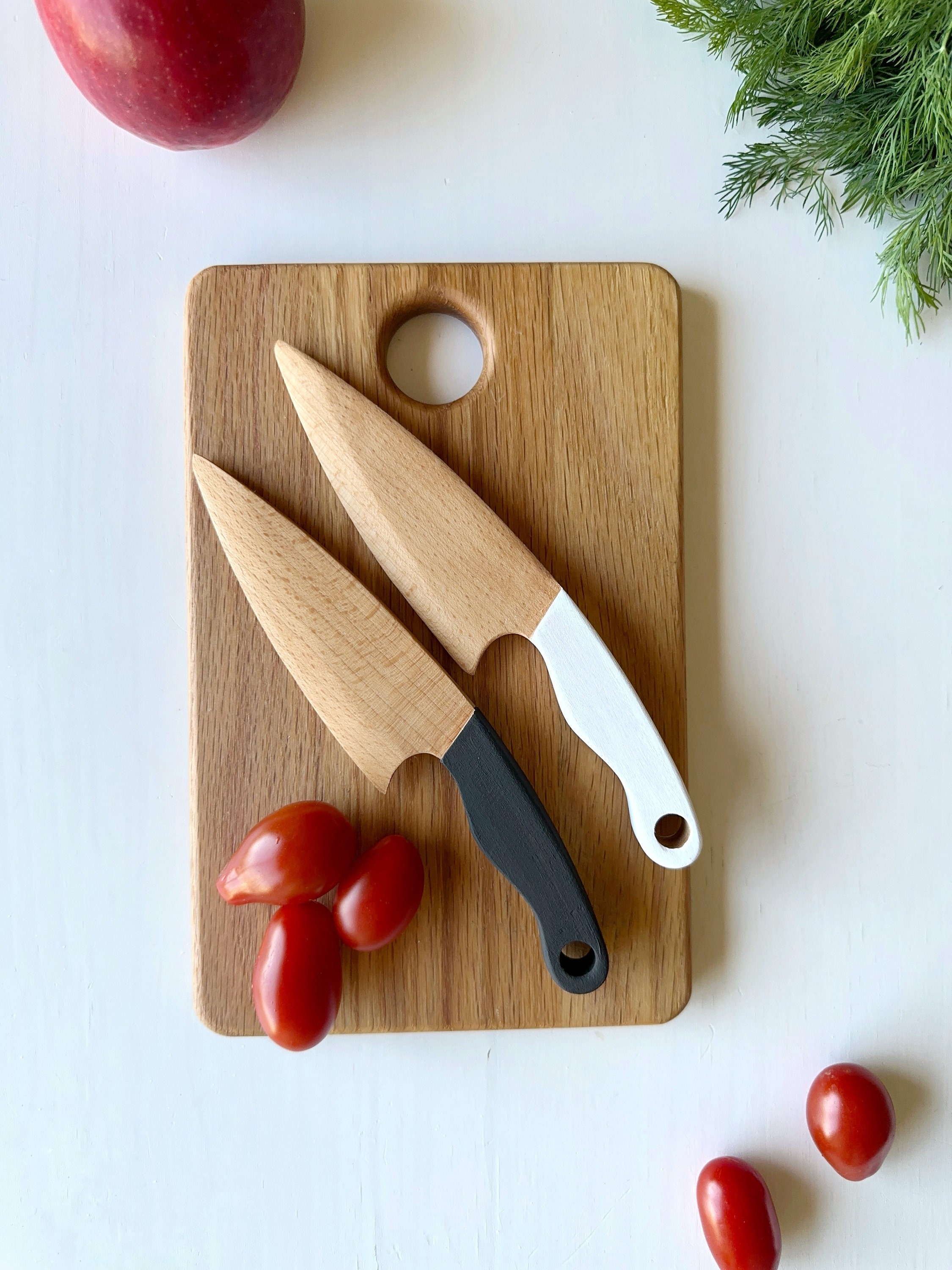 Wooden Safe Knife for Kids and Oak Cutting Board, Montessori Toddler Knife  and Board set