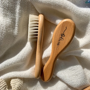 Brosse à cheveux en bois personnalisée pour bébé, cadeau pour nouveau-né, nouveau cadeau de baby shower, panier de Pâques