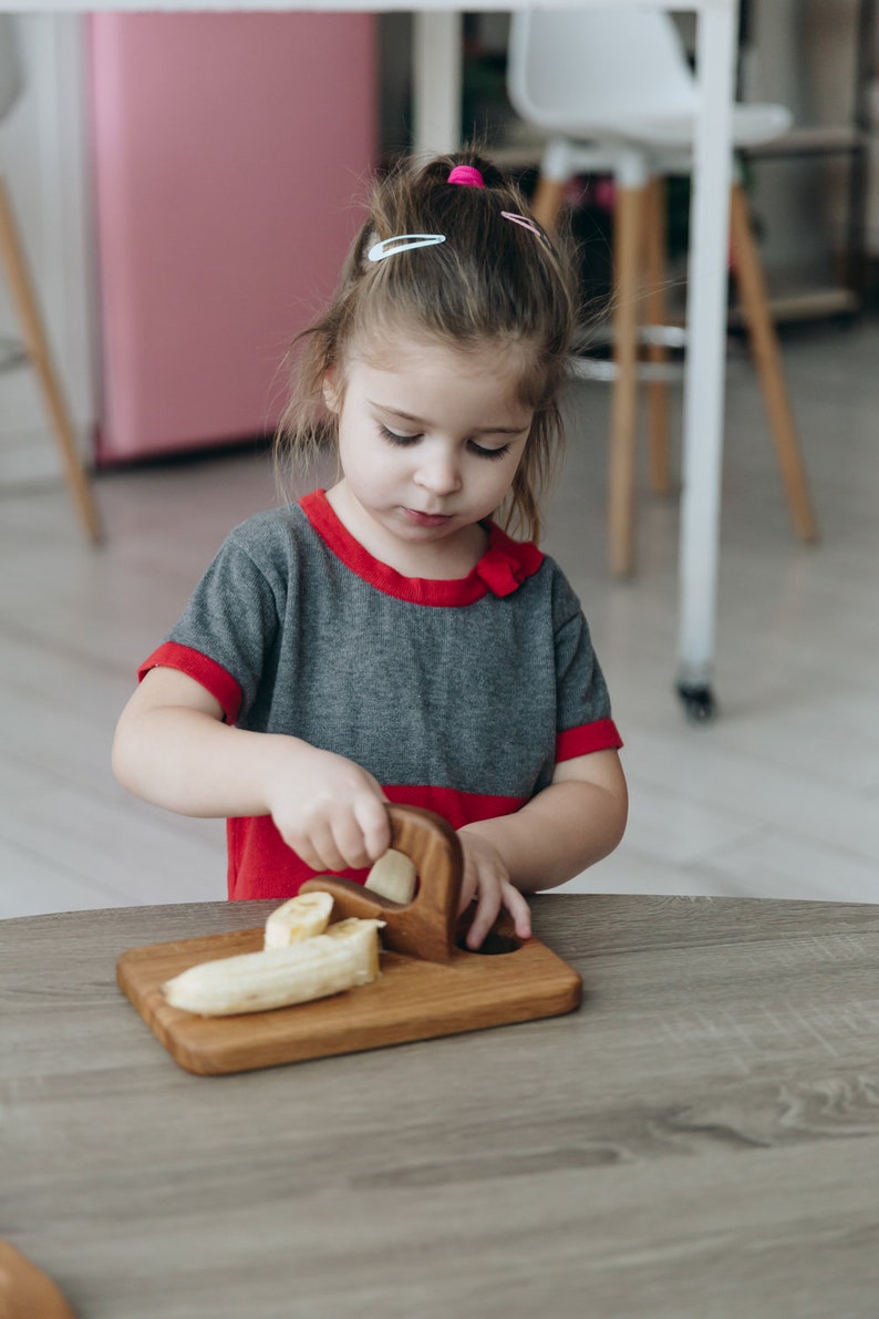 Small Wooden Cutting Board for Kids Oak Wood, Children's Montessori Utensil, Gift for Toddler image 4