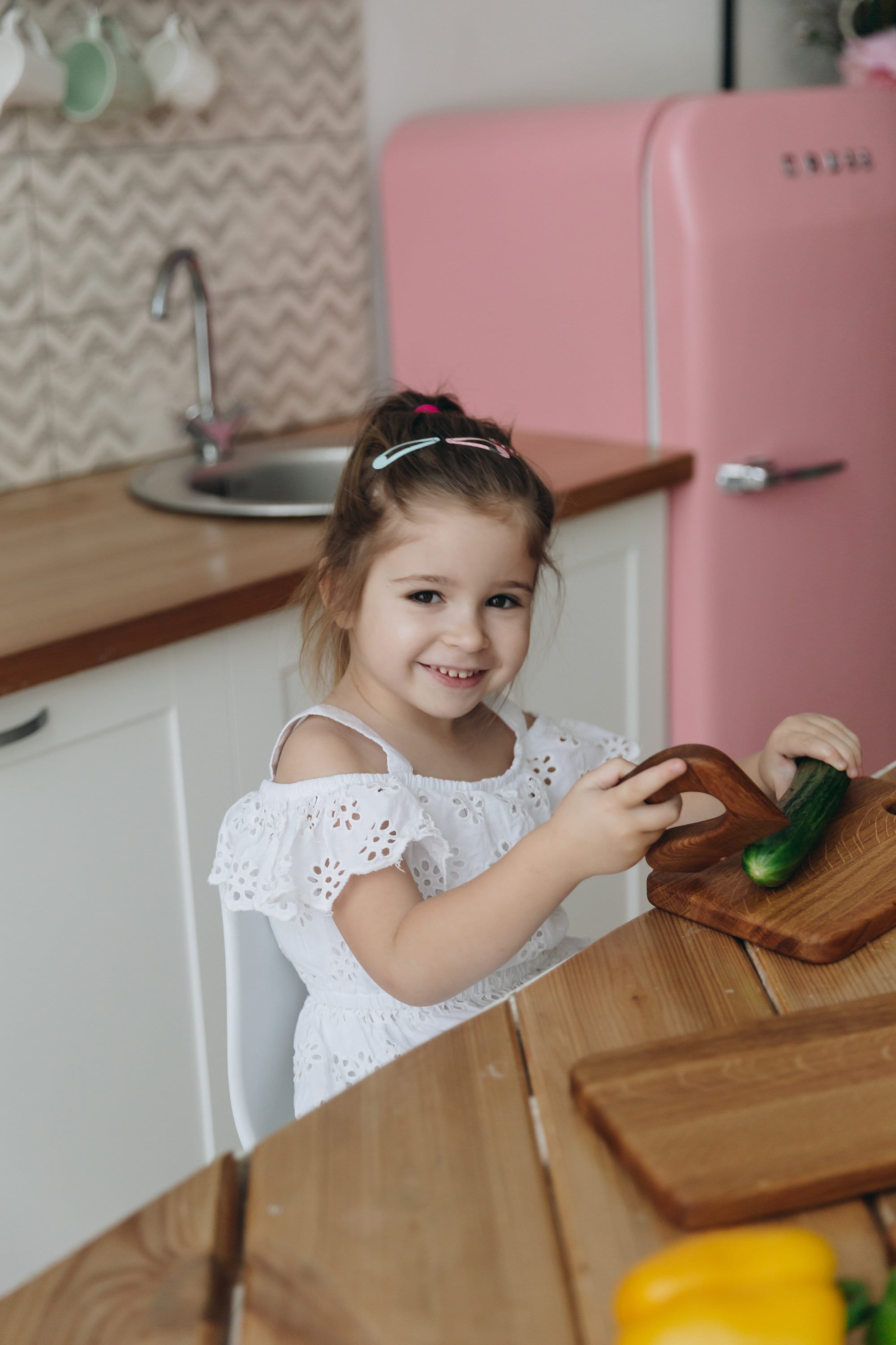 LUOLAO Cuchillo de madera para niños, cuchillo Montessori para niños,  herramienta de cocina para cocina real : Hogar y Cocina 