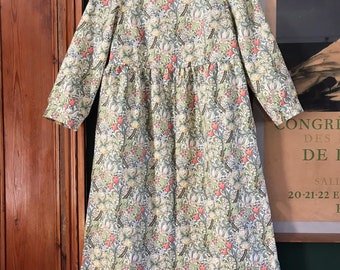 Ladies William Morris Golden Lily smock dress mini or midi cotton with pockets