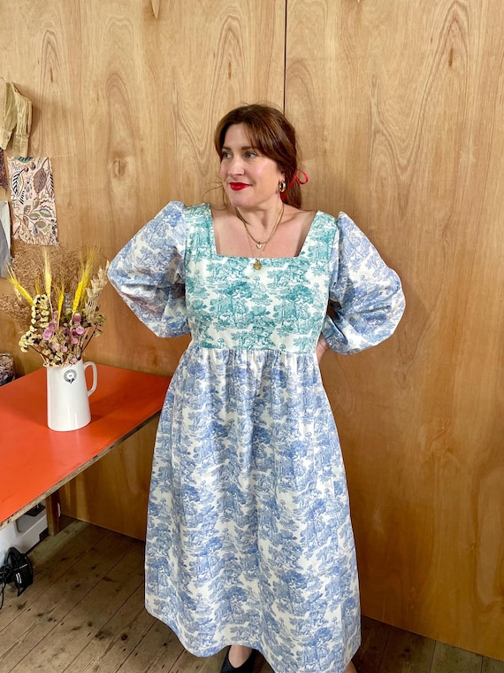green emerald velvet dress Francine Toile Lullaby Puff Sleeve Midi Dress Green-Blue-White / S by Sugarlips