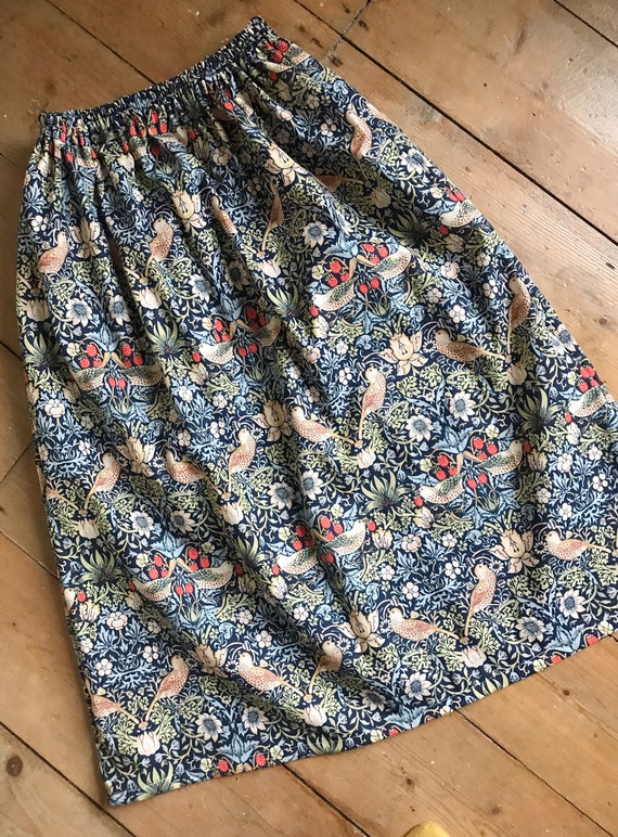 ジェーンマープル　Strawberry Thief peasant skirt ジェーンマープル Strawberry Thief peasant skirt