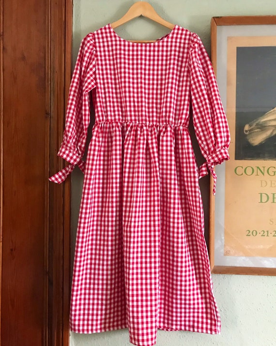 Gingham tie dress 2025