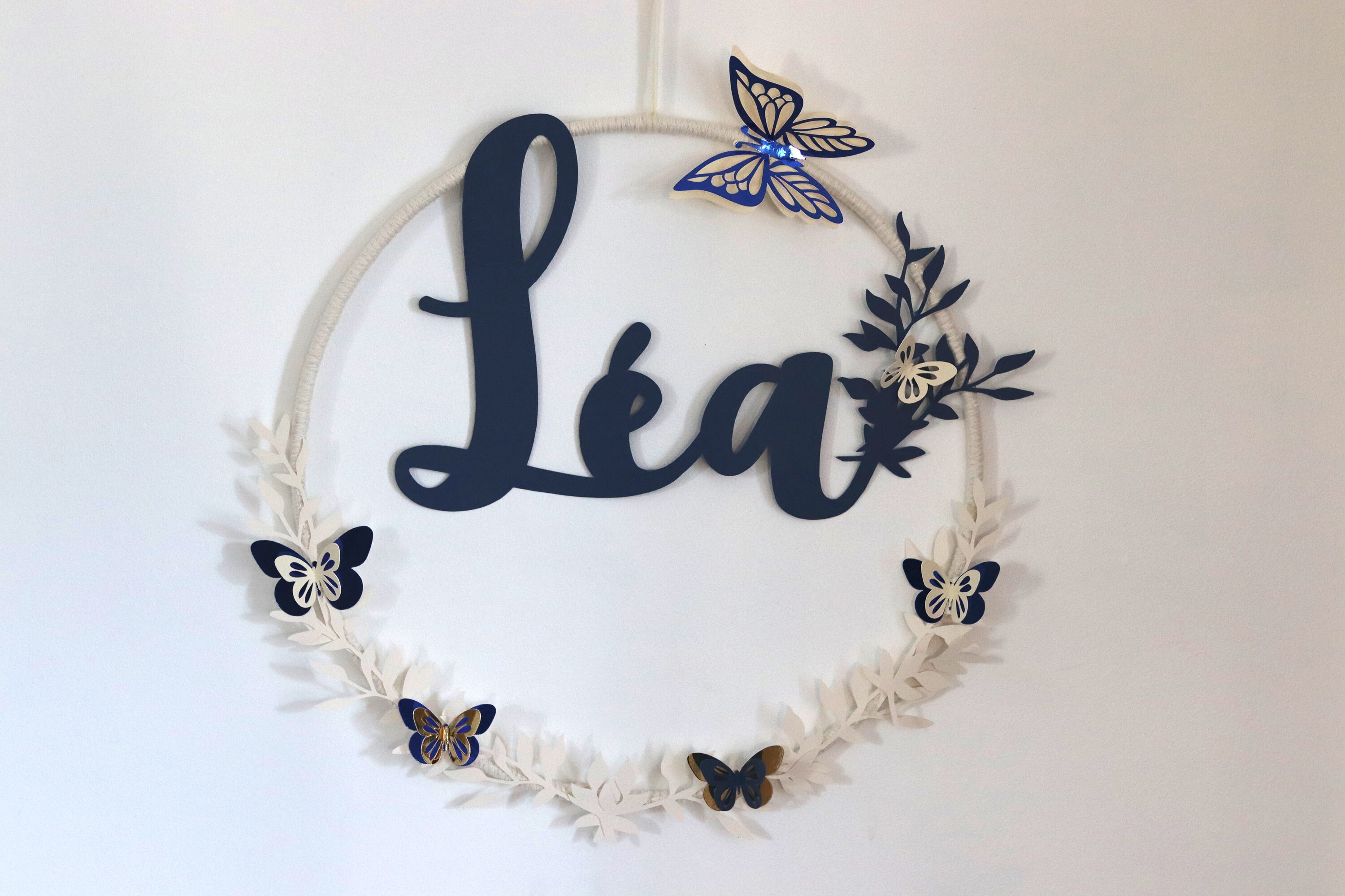 New - 30cm Décoration Murale Couronne- Prénom Personnalisé Papillon Chambre Fille