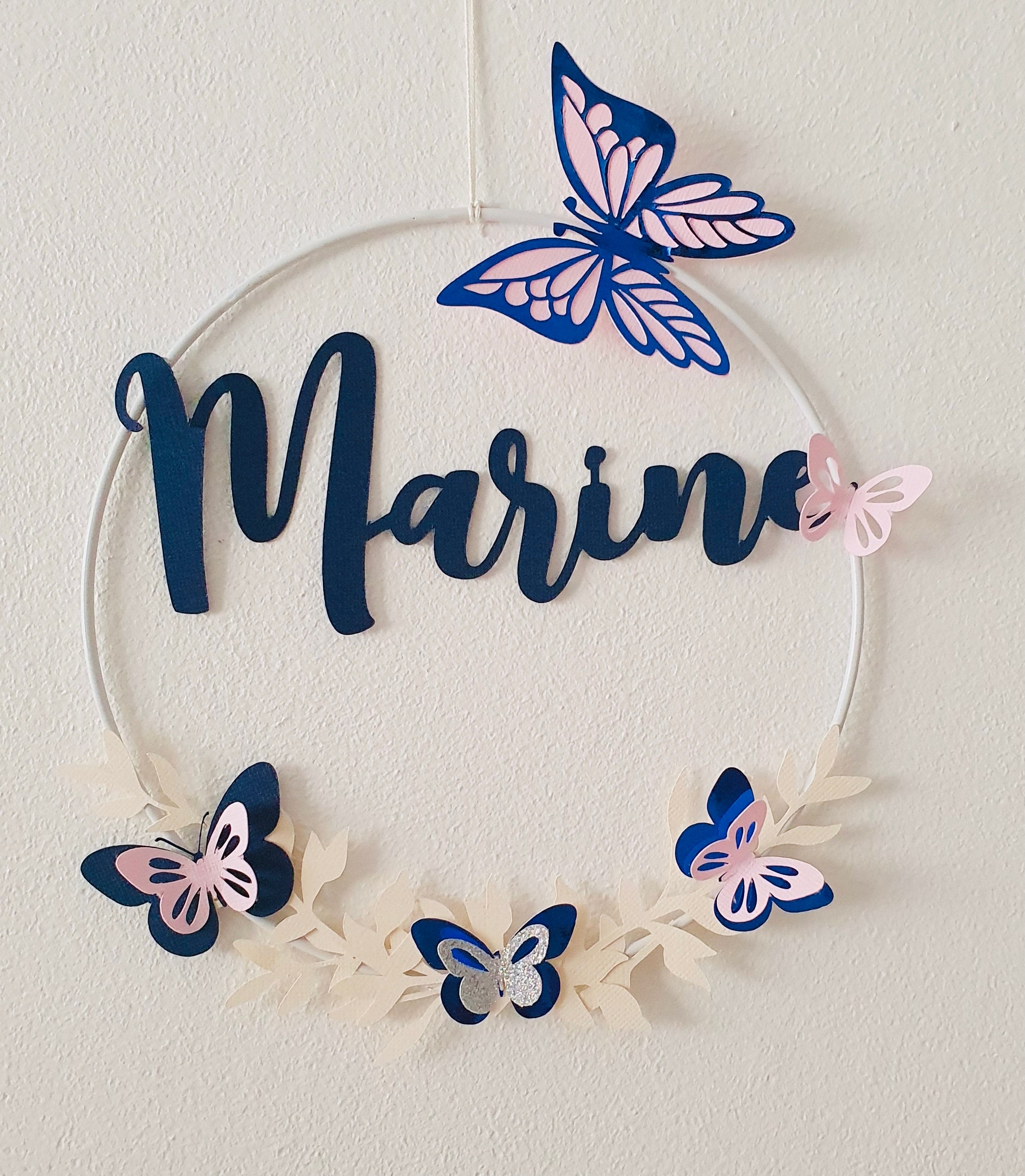 Décoration Murale - Couronne Décorative Papillon Prénom Personnalisé Décoration Chambre Fille
