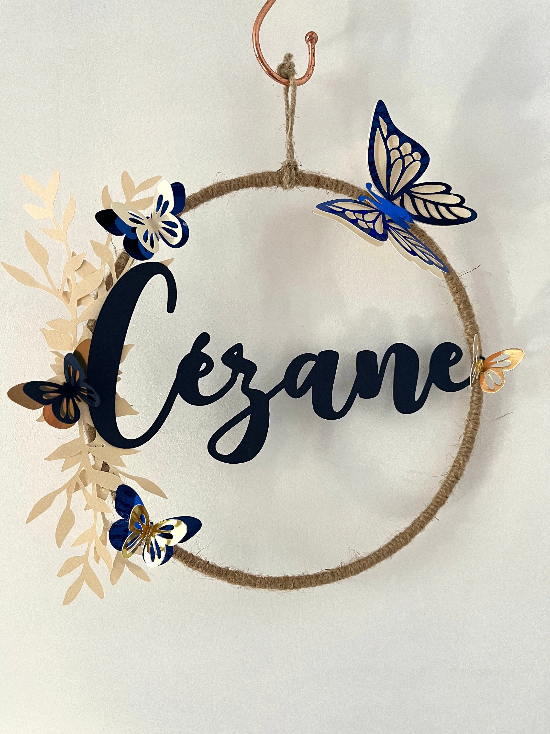 Décoration Murale - Couronne- Prénom Personnalisé Papillon Chambre Fille