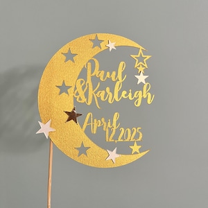 Decoración de tarta de boda personalizada con luna dorada. Adorno para tarta de cartón