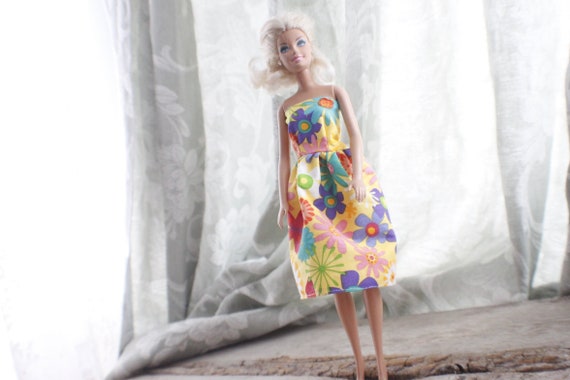 dress barbie dress