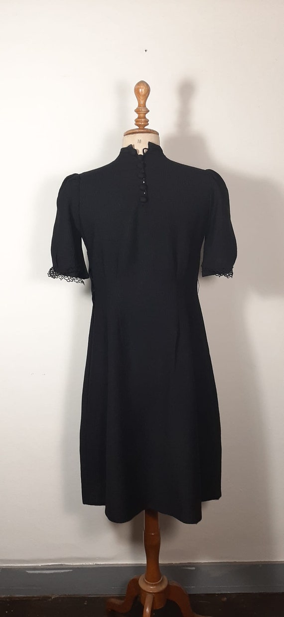 30s wool black dress with lace and covered buttons Si… Gem