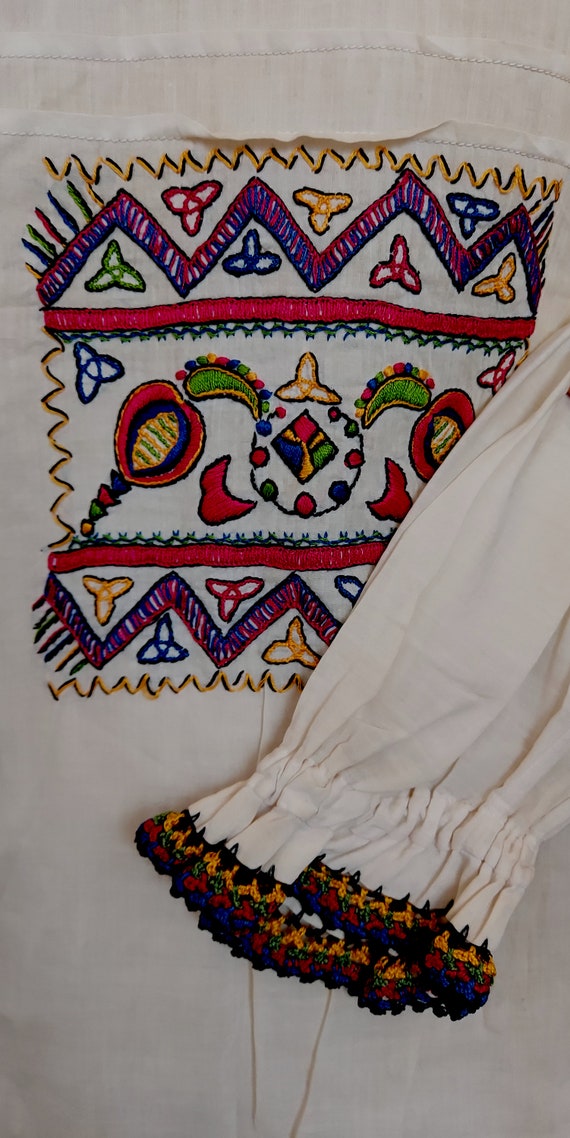 30s / 40s hand embroidered Hungarian peasant blou… - image 4