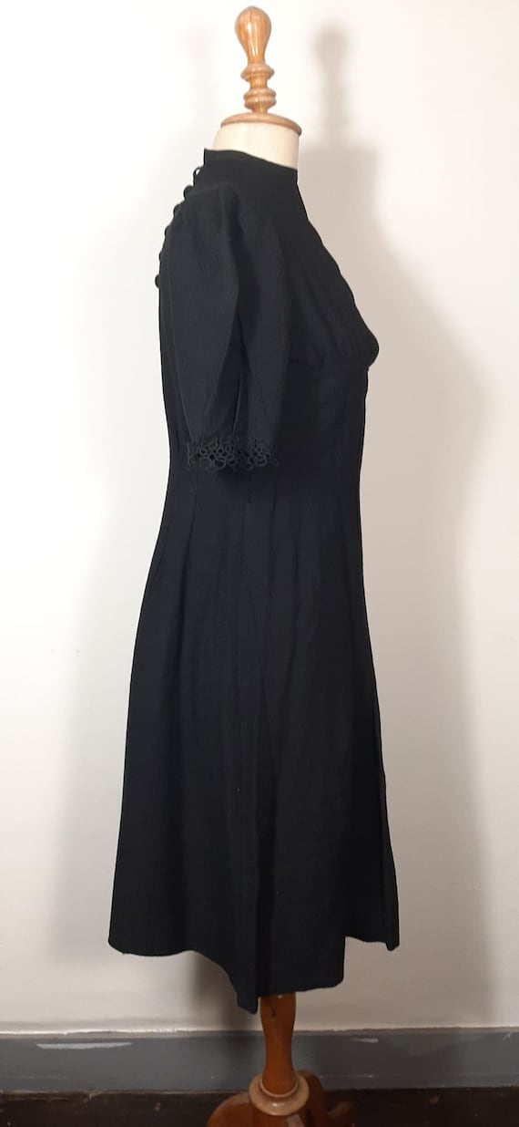 30s wool black dress with lace and covered buttons Si… Gem