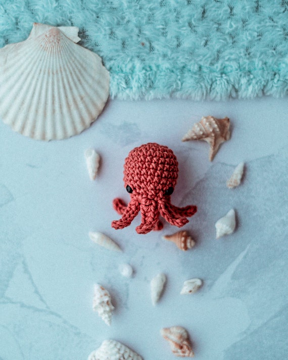 Otto the Octopus Amigurumi Crochet Pattern -  Canada