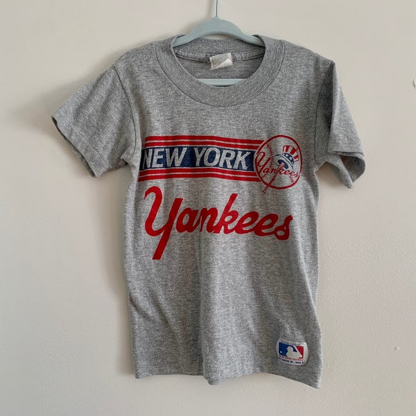 Vintage New York Yankees baby tee