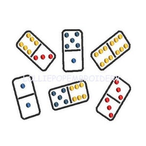 Puede incluir: Un conjunto de seis fichas de dominó con puntos de diferentes colores. Las fichas de dominó son blancas con contornos negros y tienen puntos rojos, azules y amarillos.