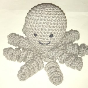 Crocheted Cat Toy, Cat Kicker Toy, Kitten Toy, Octopus cat toy, Octopus Cat Kicker toy, color Greyson