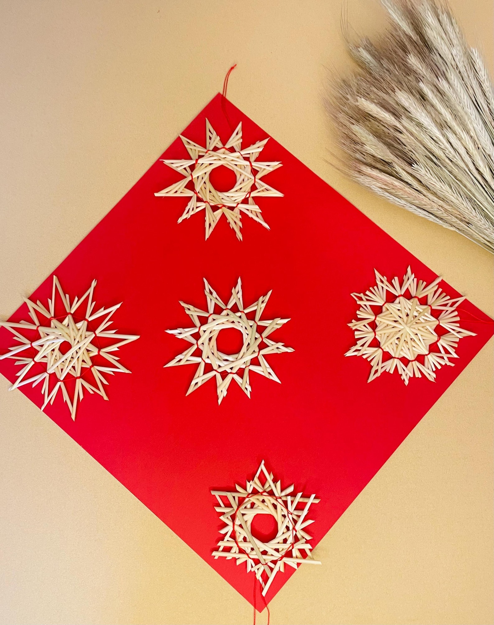 Christmas Tree Decoration Star Handmade Natural Straw Ornaments: set of 5 (or 10) snowflakes