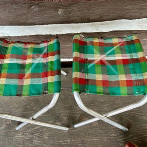 Pair of Vintage Fold-up Plaid Mesh Camp Stools - Retro Camping Folding Chairs - Vintage Camping - Camp Decor - Camp Stools