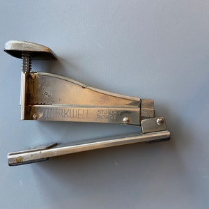 Vintage Markwell Staple Robot Stapler - Vintage Industrial Decor Stapler - Retro Office Supply - Retro Stapler - Home Office - Home School