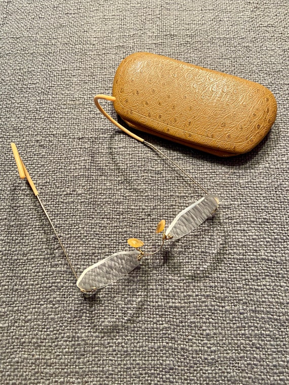 Vintage Bausch and Lomb Gold Filled Eyeglasses - M