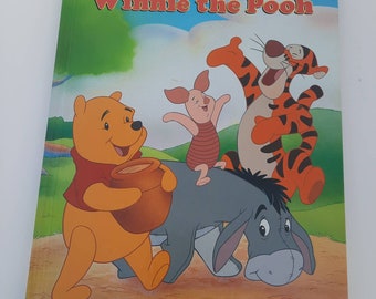 Disney's Winnie the Pooh Mouse Works Hard Back Book 1996 Vintage