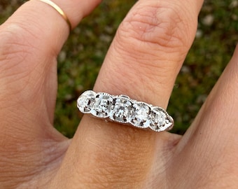 Bague Cocktail En Or Blanc 14 Carats Avec 35 Zircons Cubiques - Taille 6, Occasion, Style Vintage Walter Bauman