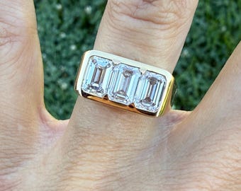 1122 & Co Flush Set 3.30ct Emerald Cut Lab Grown Diamond Band Ring 18K Yellow Gold