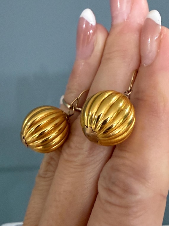 Ribbed Sphere Ball Circle Dangle Drop Shepherd Ho… - image 2