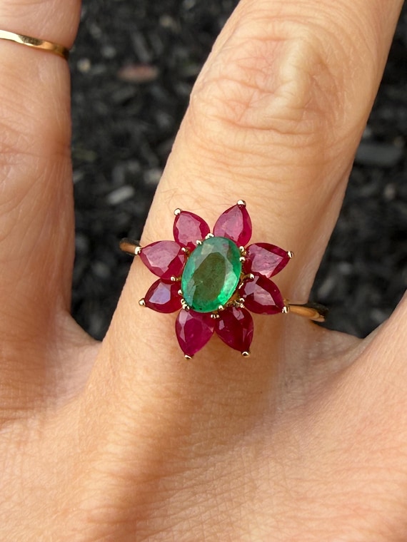 Natural Pear Ruby Oval Emerald Cluster Cocktail R… - image 1