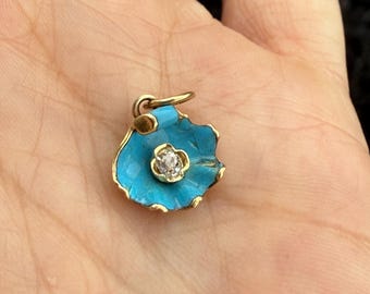 Colgante de concha de almeja con esmalte azul y diamante de corte antiguo brillante, conversión de alfiler