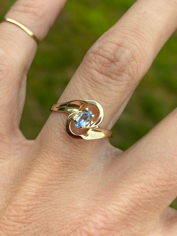 Oval Blue Topaz Solitaire Ring 14k Yellow Gold - image 6
