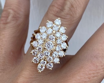 Impresionante anillo de cóctel de racimo de diamantes redondos Navette vintage de 3 quilates oro amarillo de 14 k oro blanco