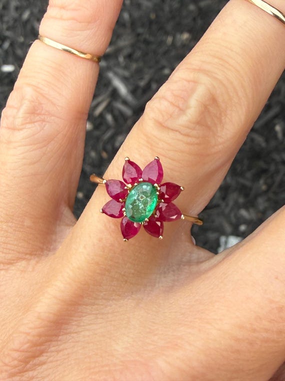 Natural Pear Ruby Oval Emerald Cluster Cocktail R… - image 3