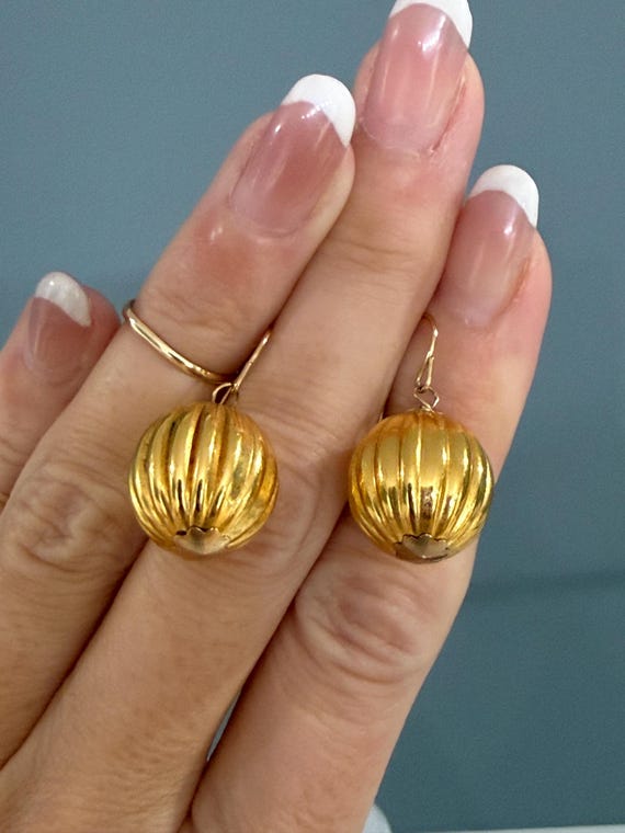 Ribbed Sphere Ball Circle Dangle Drop Shepherd Ho… - image 4