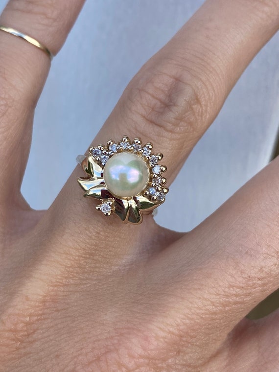 Pearl Round Diamond Cocktail Ring 10k Yellow Gold
