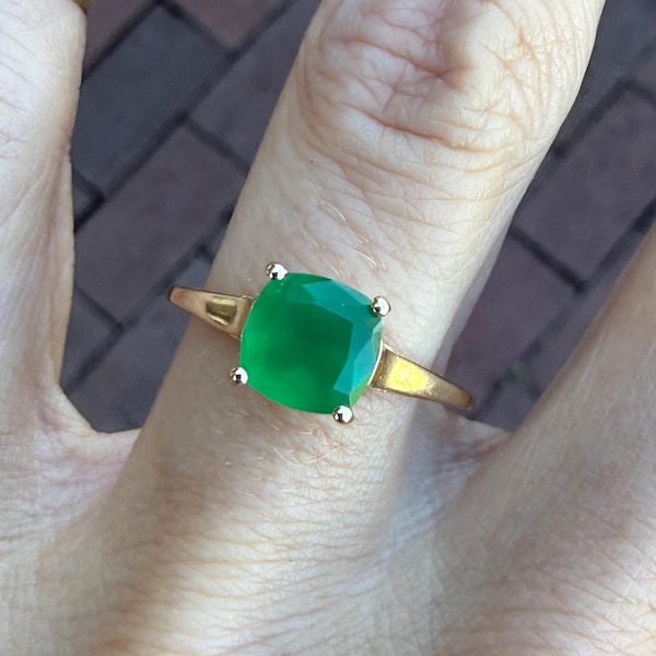 Cushion Cut Chrysoprase Solitaire Mounting Cocktail Ring 14k Yellow Gold