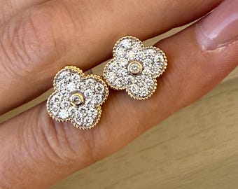 Unique Quatrefoil 1.30ct Lab Grown Diamond Round Brilliant Cut Diamond Cluster Stud Earrings 14k Yellow Gold