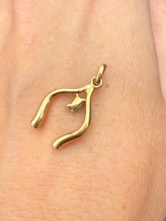 Wishbone Emerald Cut Emerald Solitaire Pendant Ch… - image 10