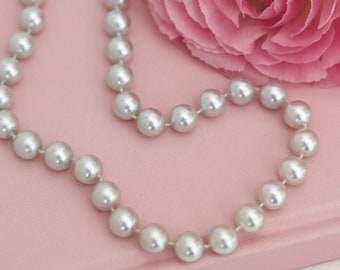 Light Grey Faux Pearl Necklace - Vintage Pearl Necklace