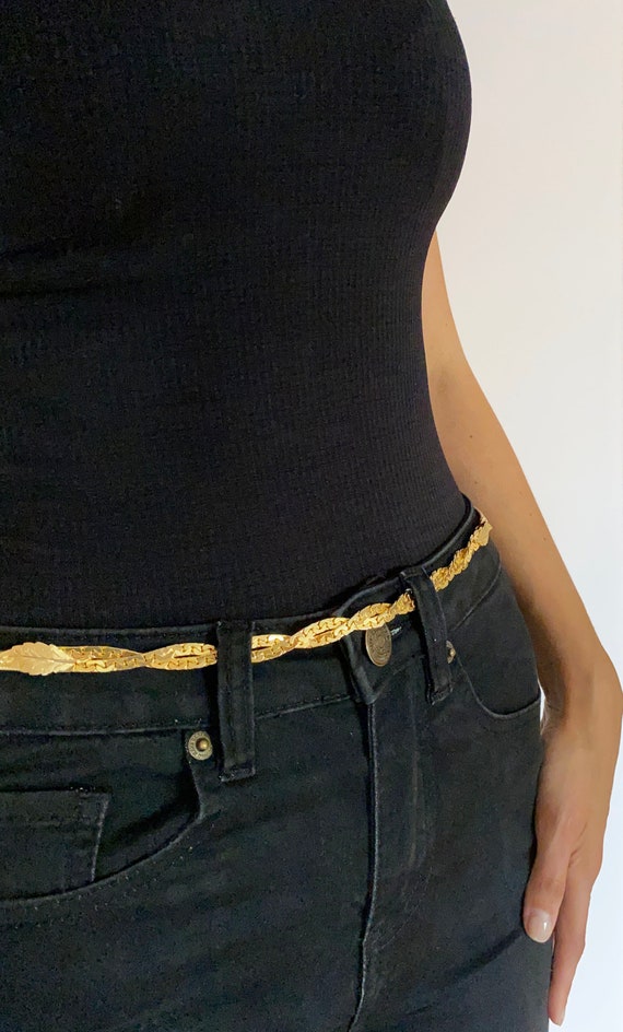 Vintage Leafy Gold Chain Belt