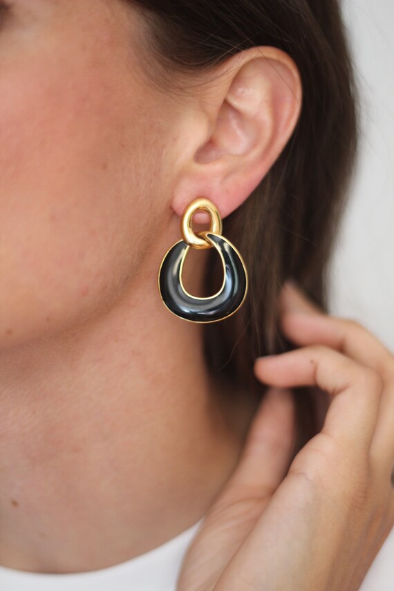 Vintage Monet Black and Gold Chain Link Earrings