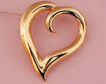 Vintage Heart Brooch - Vintage Love Heart Pin - Gold Heart Brooch