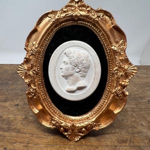 Vintage Intaglio-Style Plaster Cameo in Ornate Gilt Frame