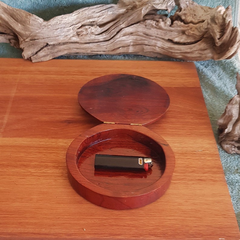53 Handmade recycled Hardwood wooden Red Cedar round shape Jewelry box hand carved reclaimed wood sustainable found wood #53