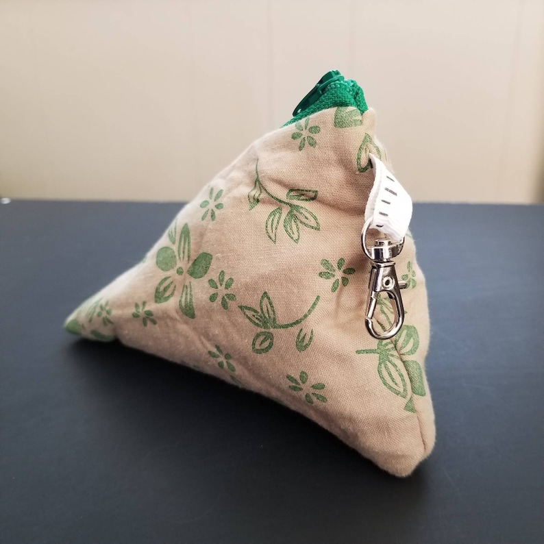coin pouch notions pouch zipper pouch triangle zipper pouch triangle zipper bag quilted pouch Leaves chapstick holder,