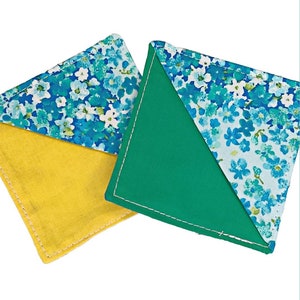 Square Corner Bookmark in Blue Floral Motif