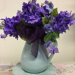 Purple Lilacs & Sweet Peas in a Mint Green Pitcher!  Realistic Looking &quot;Silk&quot; Flowers, Centerpiece.  Send Flowers that Last!  FREE SHIPPING!