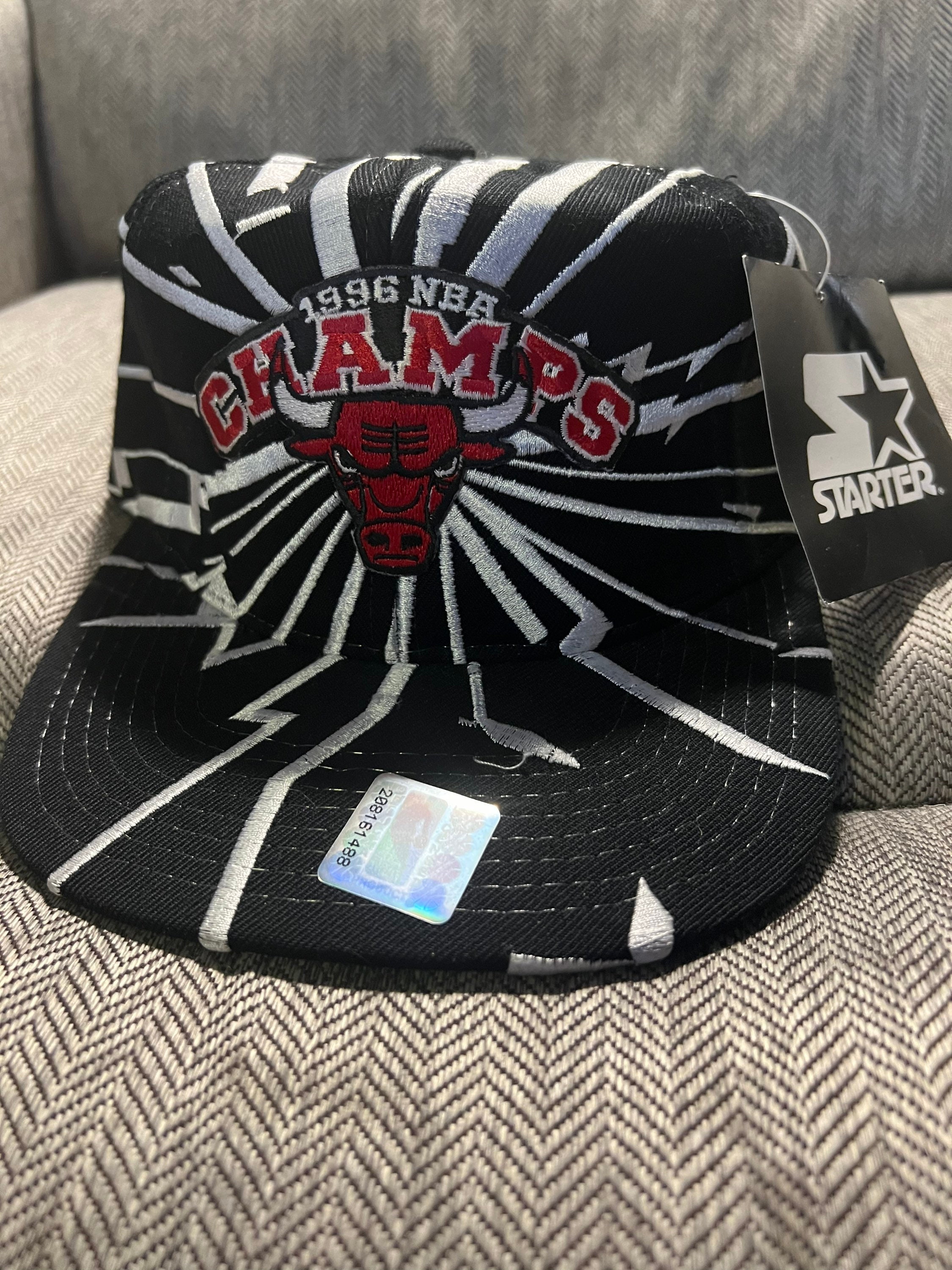 Vintage 1996 Chicago Bulls Logo Championship Locker Room Hat
