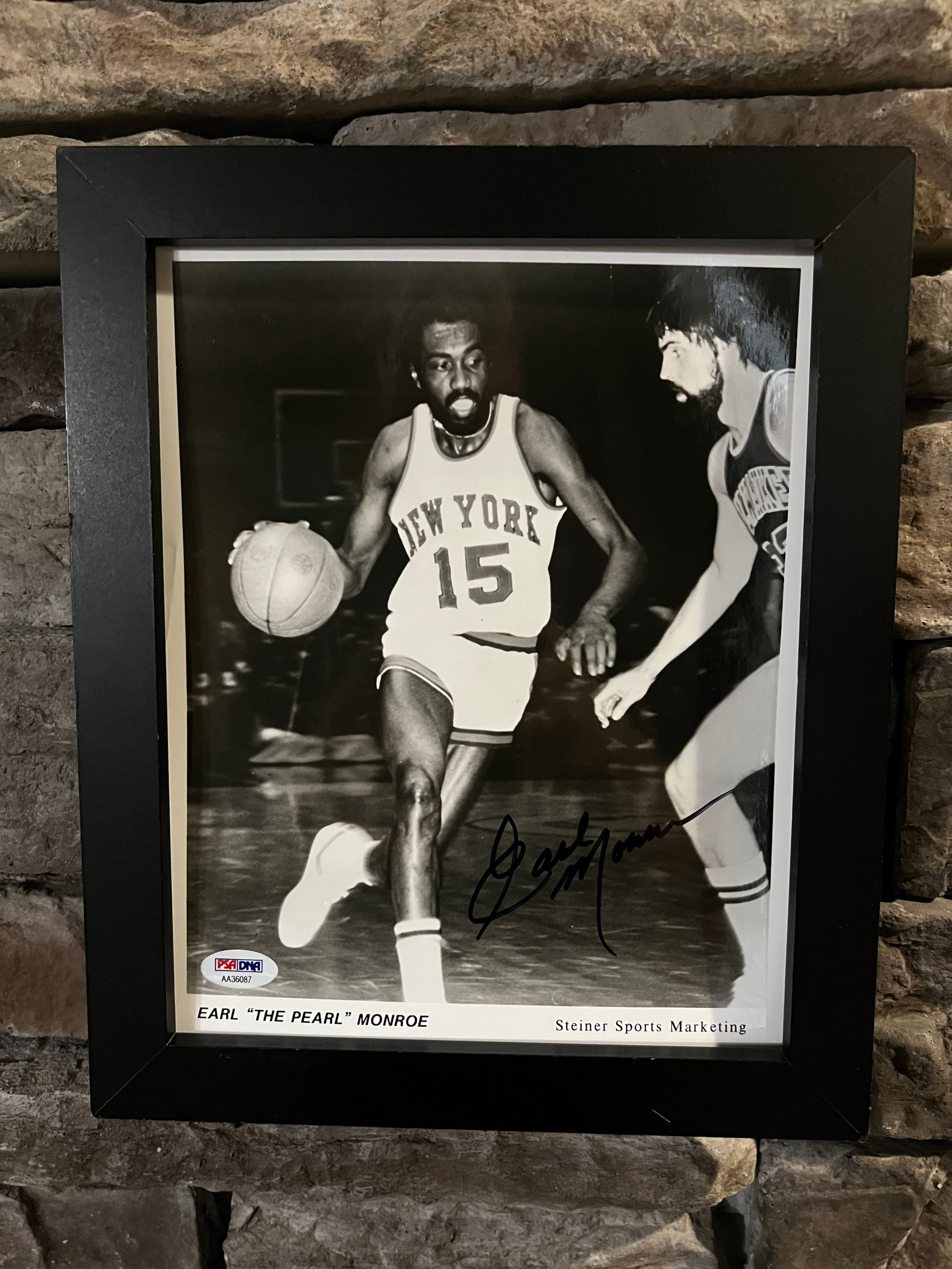Earl 'The Pearl' Monroe Autographed New York Knicks Blue Jersey (PSA)